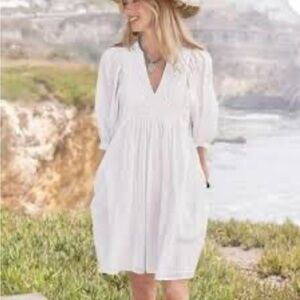 Sundance Knee Length Sonata Easy Dress in White Size PS. NWT